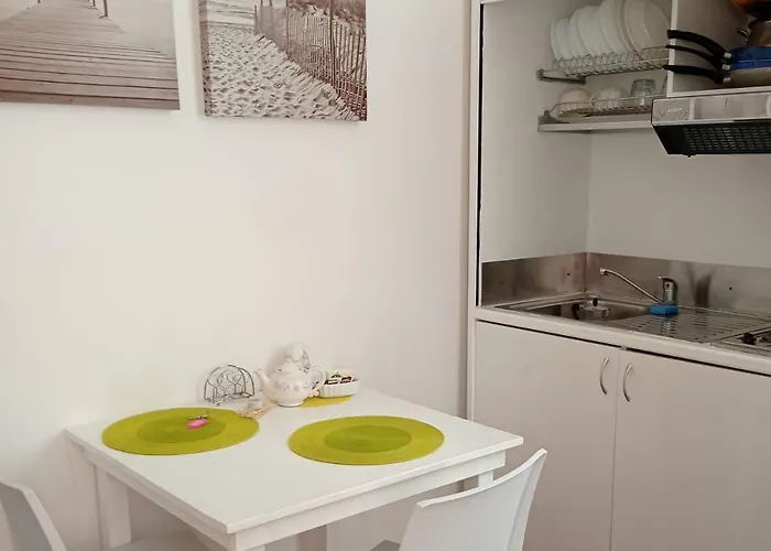 Alojamento de Acomodação e Pequeno-almoço Casa Blanca Rooms&suites