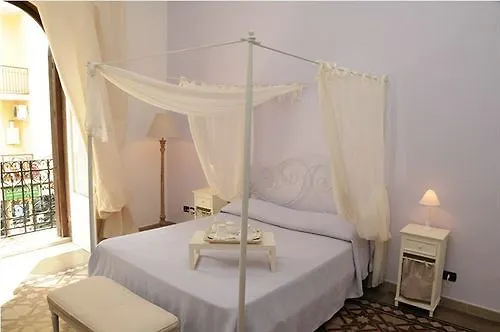 Alojamento de Acomodação e Pequeno-almoço Casa Blanca Rooms&suites