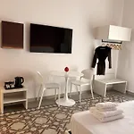 Bed & Breakfast Casa Blanca Rooms&suites Reggio di Calabria