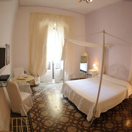Casa Blanca Rooms&suites