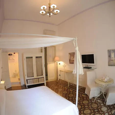 Nocleg ze śniadaniem Casa Blanca 3*