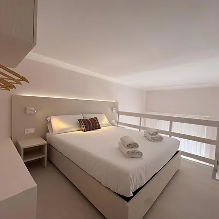 Casa Blanca Rooms&suites Bed & Breakfast 3*