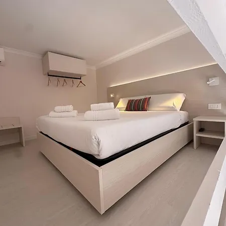 Aparthotel Casa Blanca Rooms&suites Reggio Calabria
