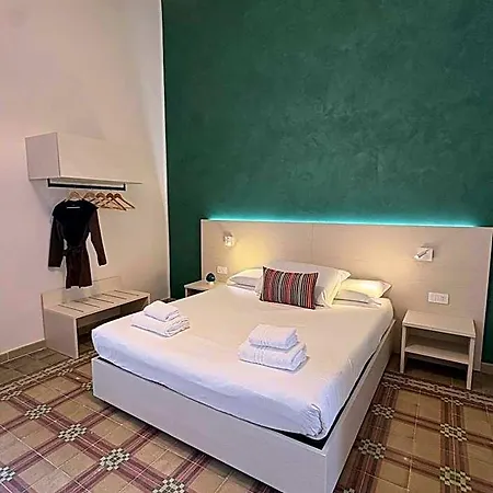 아파트호텔 Casa Blanca Rooms&suites 3*