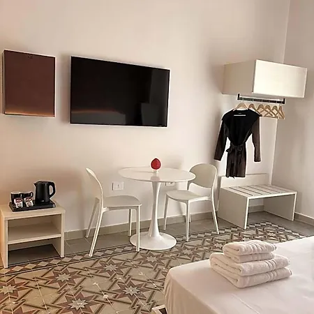 Lejlighedshotel Casa Blanca Rooms&suites Reggio di Calabria