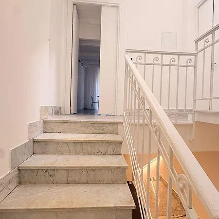 Casa Blanca Rooms&suites Apart Otel Reggio di Calabria